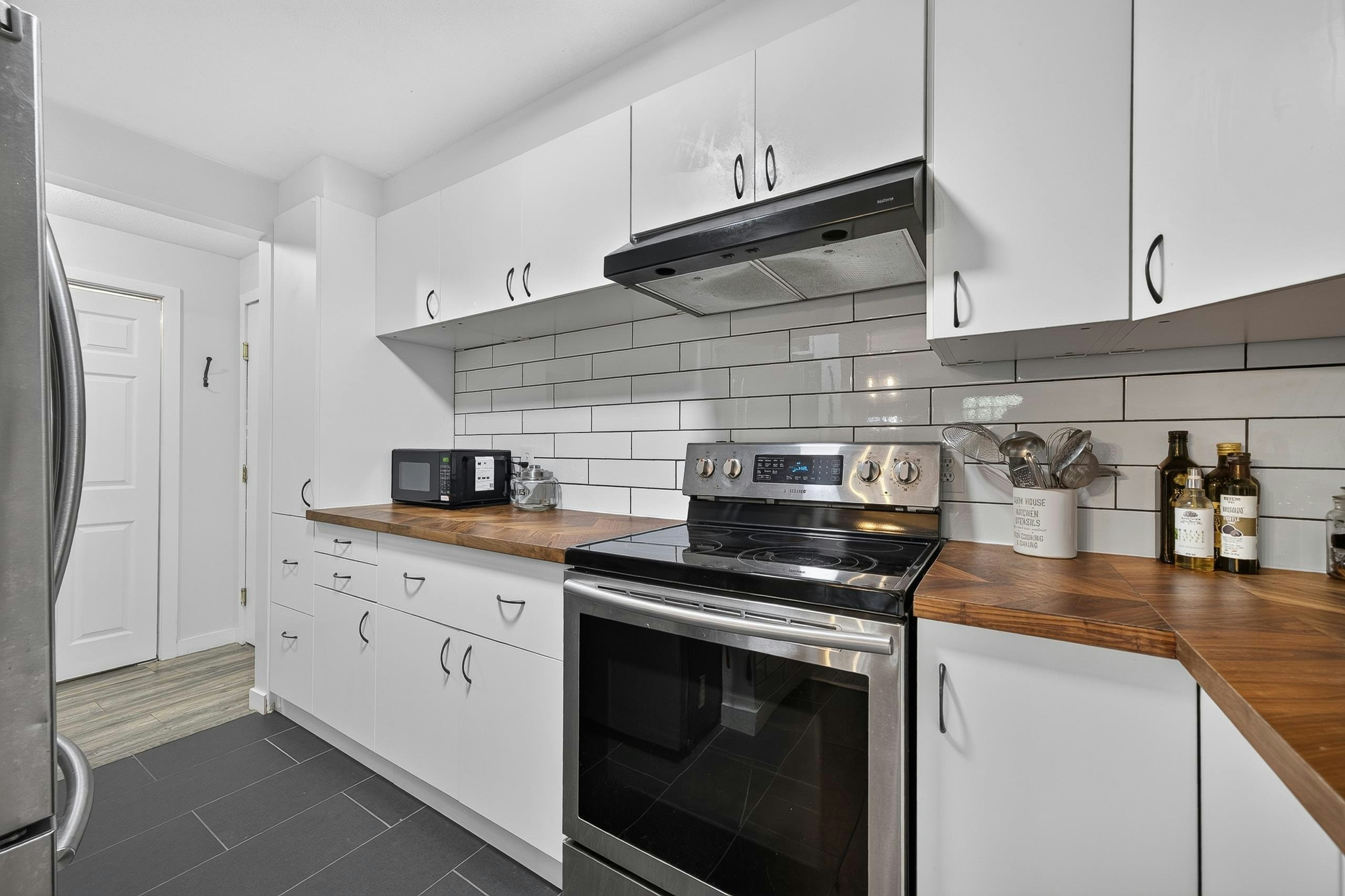 104-7475 138 Street, Surrey, BC, V3W 0Y9 - 18