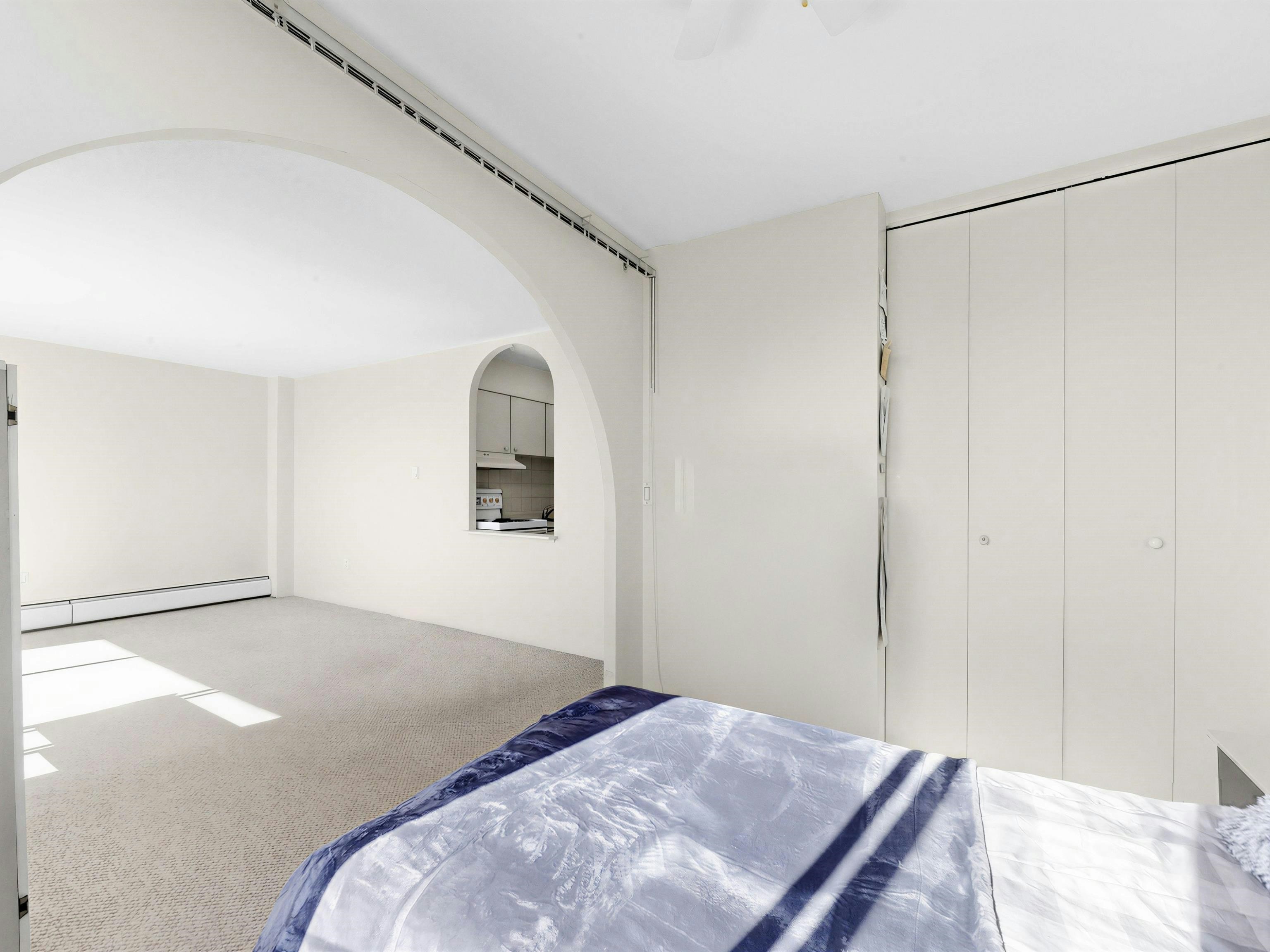 906-1251 Cardero Street, Vancouver, BC, V6G 2H9 - 17