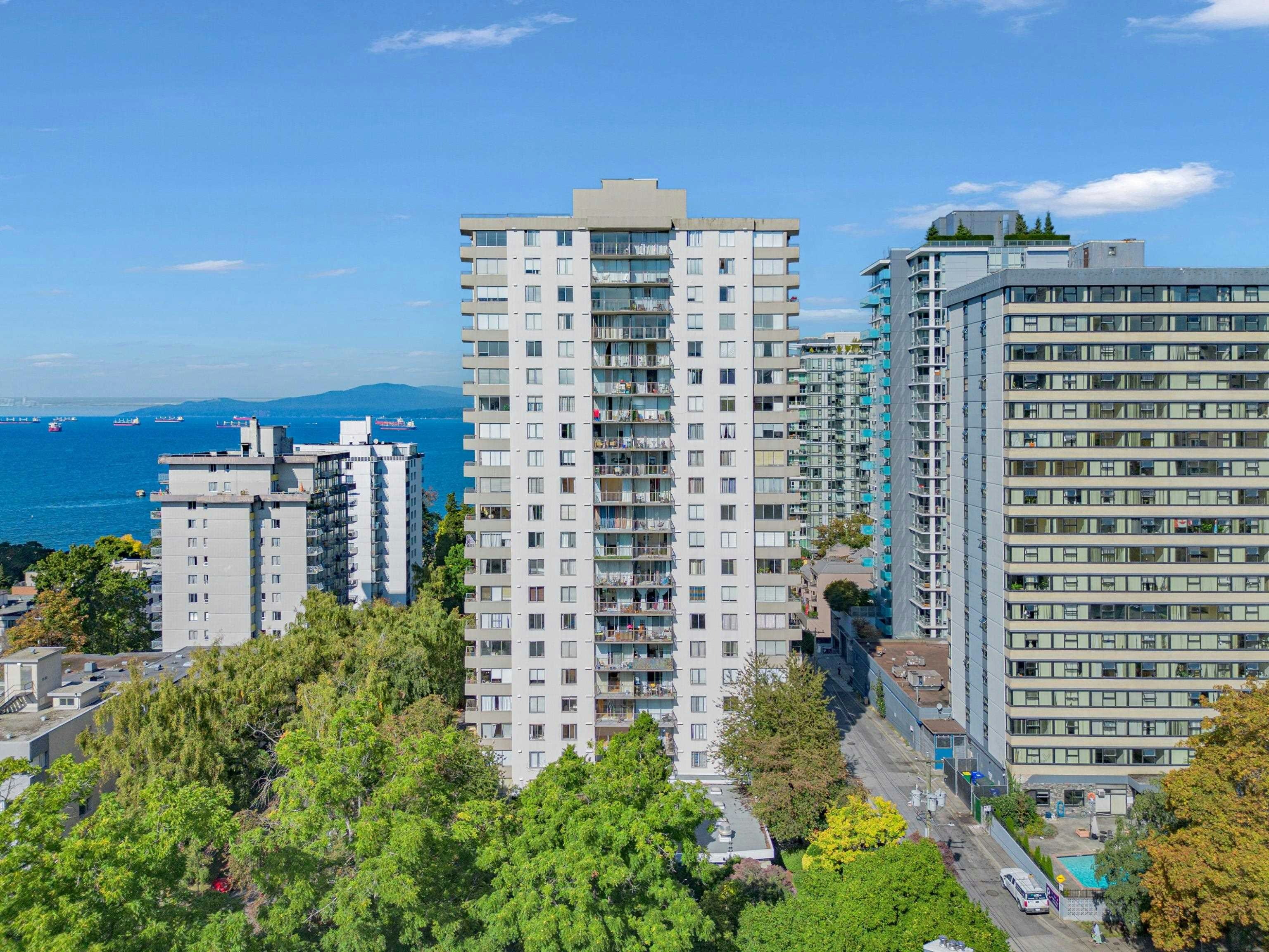906-1251 Cardero Street, Vancouver, BC, V6G 2H9 - 28