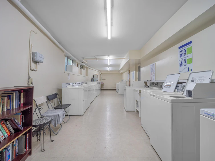 906-1251 Cardero Street, Vancouver, BC, V6G 2H9 - 22