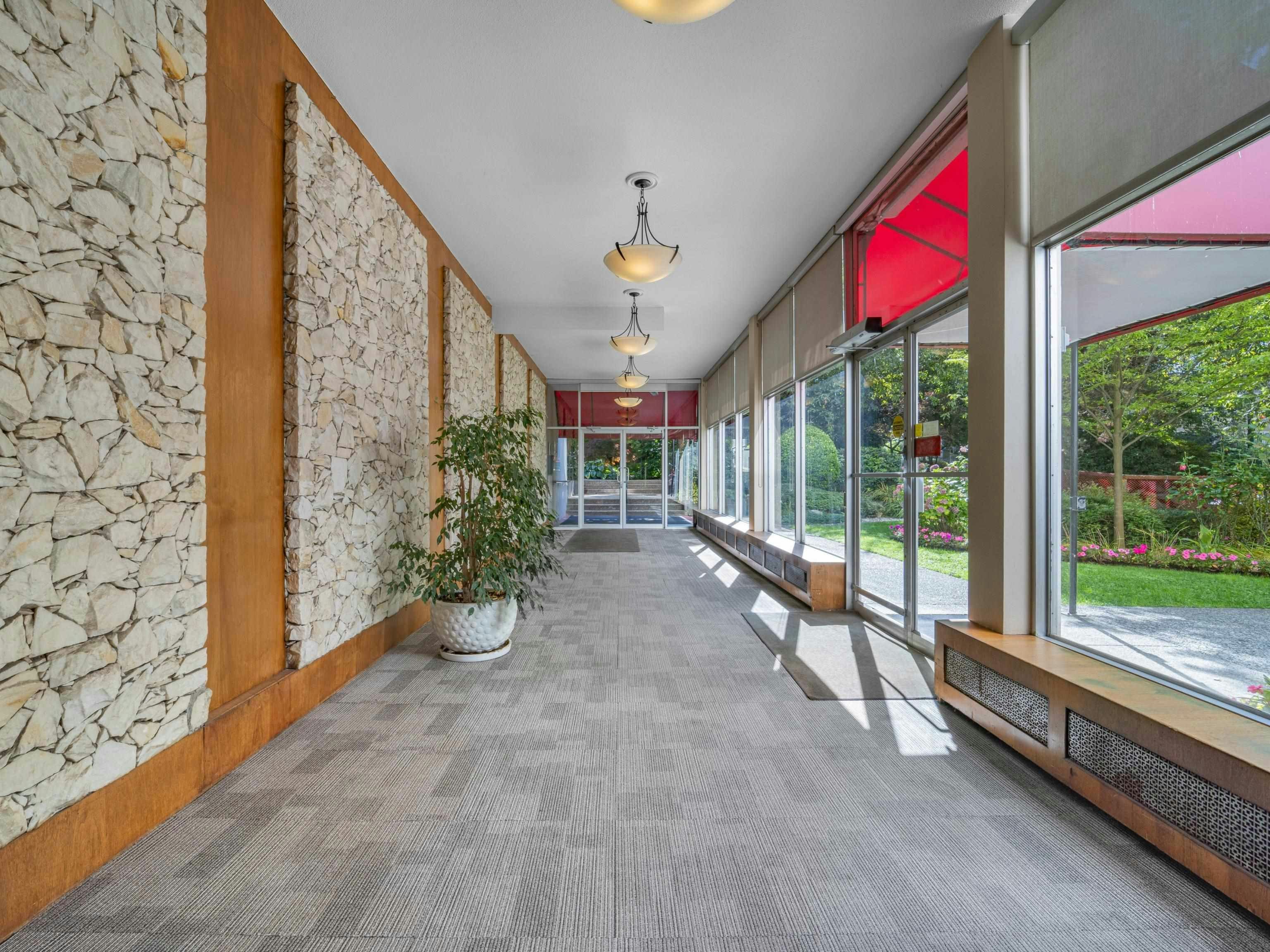 906-1251 Cardero Street, Vancouver, BC, V6G 2H9 - 20