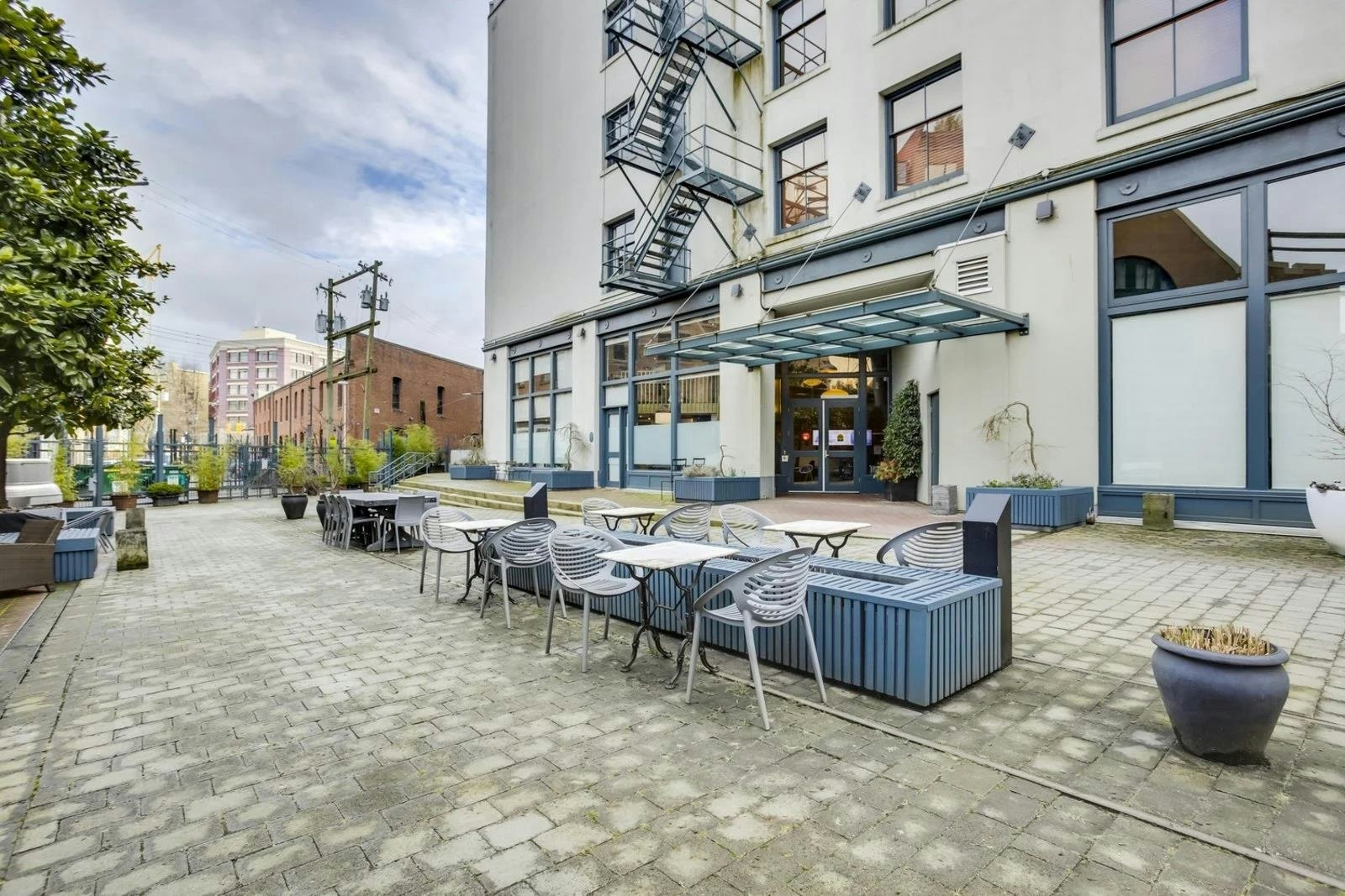 253 Columbia Street, Vancouver, BC, V6A 2R5 - 8