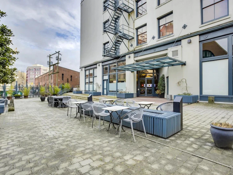 253 Columbia Street, Vancouver, BC, V6A 2R5 - 8