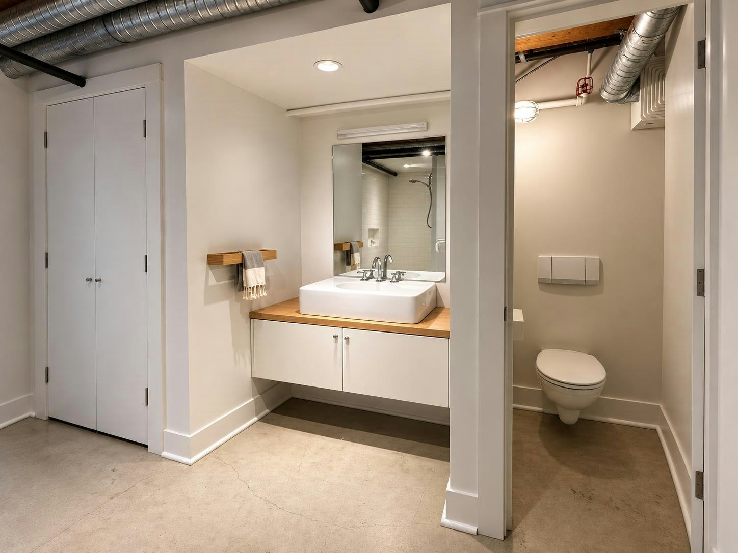 253 Columbia Street, Vancouver, BC, V6A 2R5 - 6
