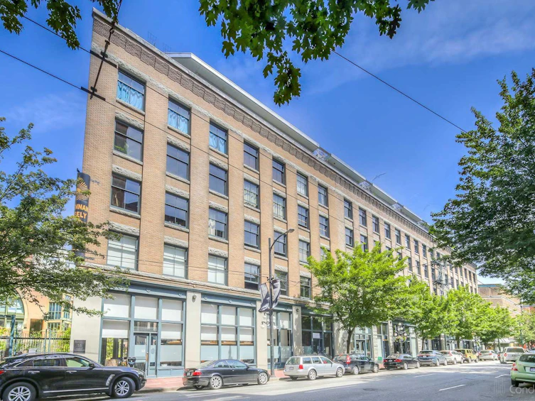 253 Columbia Street, Vancouver, BC, V6A 2R5 - 4