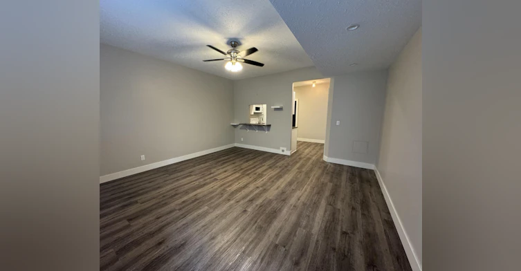 23855 Zeron Avenue, Maple Ridge, BC, V2W 1E3 - 2