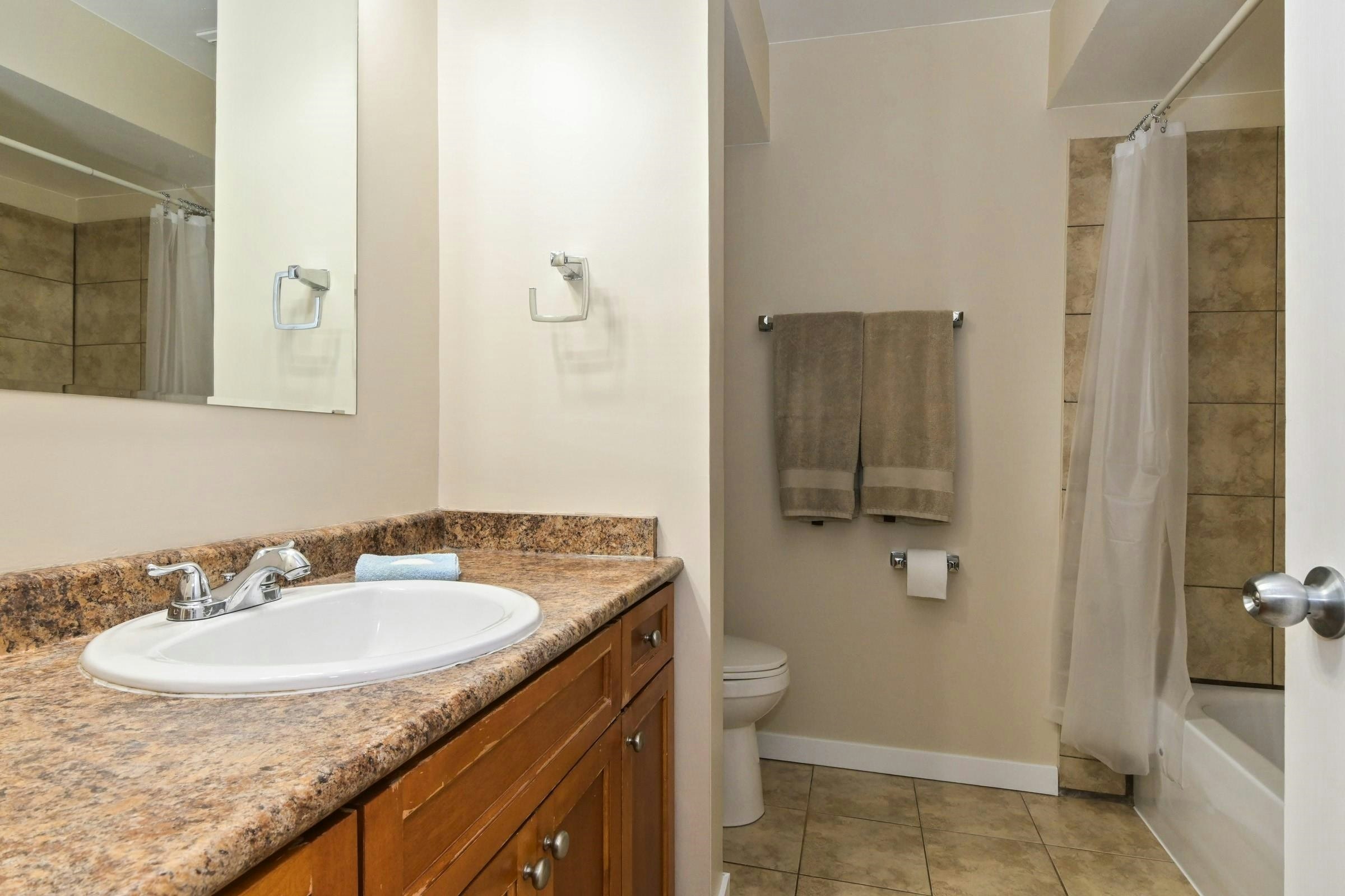 11-33900 Mayfair Avenue, Abbotsford, BC, V2S 1R2 - 16