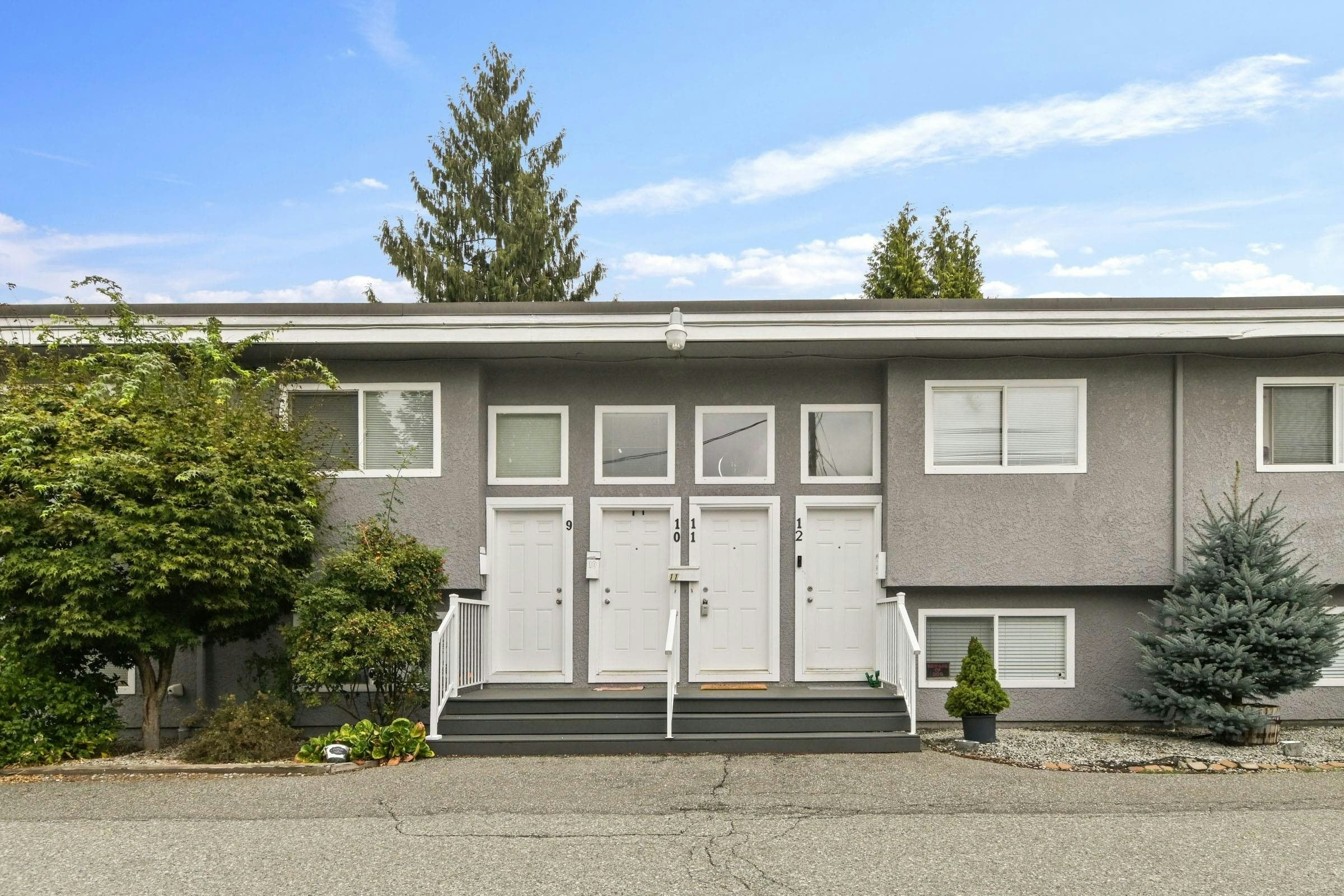 11-33900 Mayfair Avenue