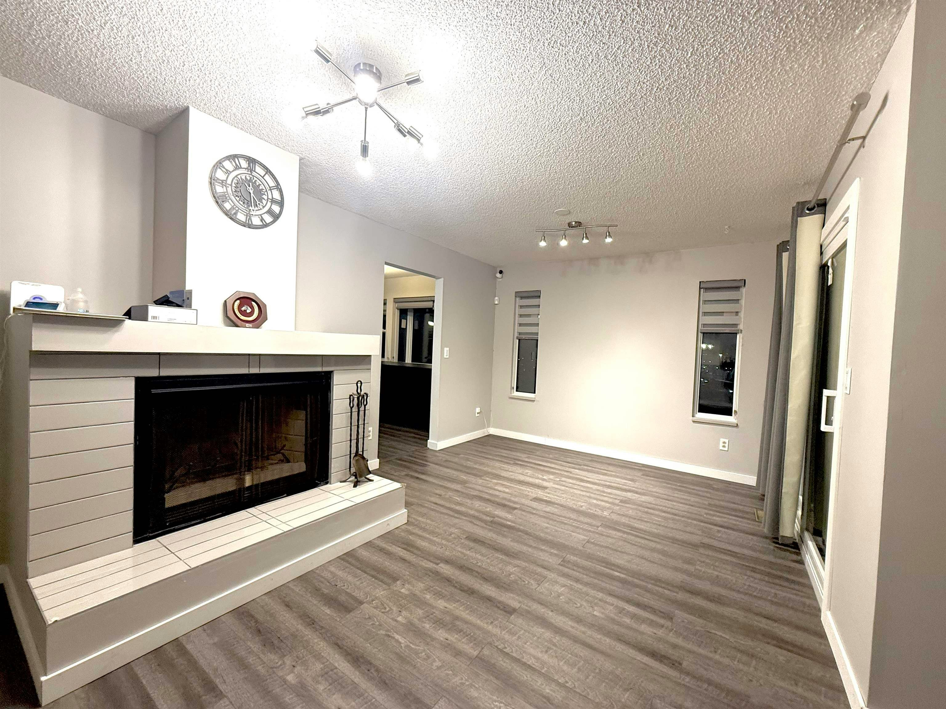 Up-2217 Hillside Avenue, Coquitlam, BC, V3K 1L3 - 4