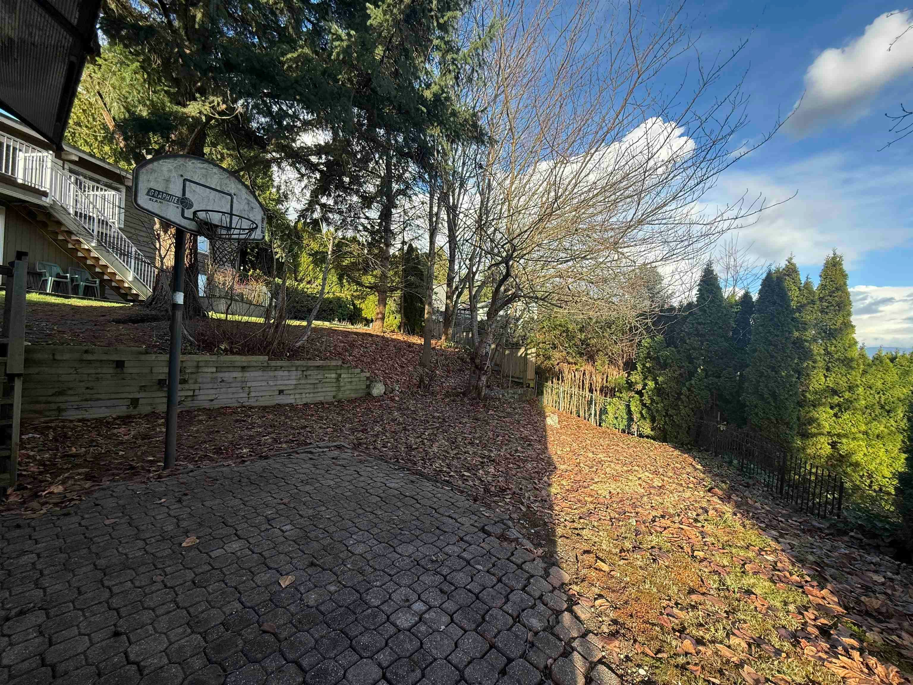 Up-2217 Hillside Avenue, Coquitlam, BC, V3K 1L3 - 12