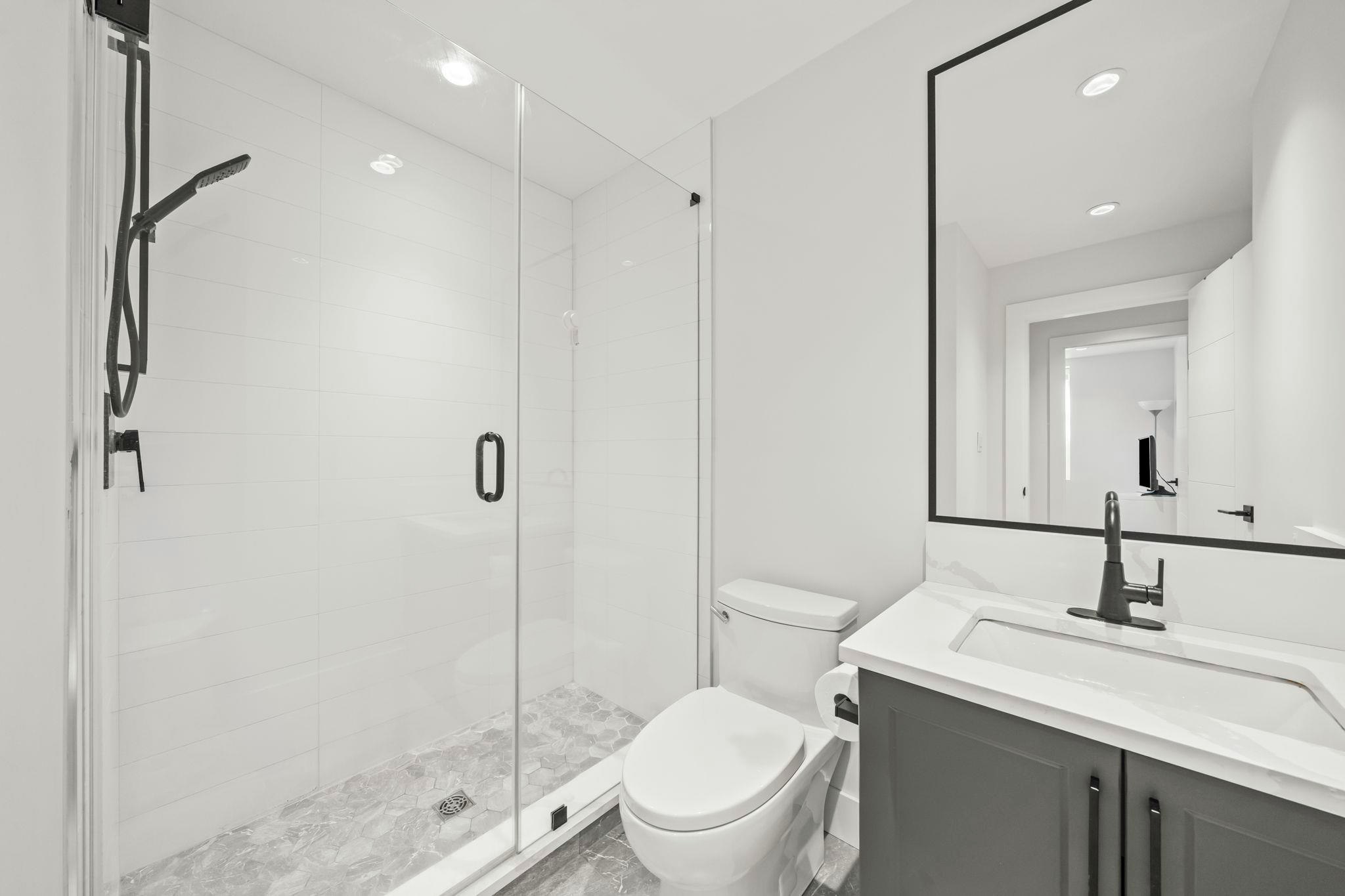 4347 Georgia Street, Burnaby, BC, V5C 2T9 - 18