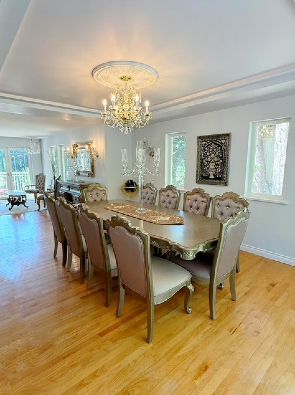 4501A Woodgreen Drive, West Vancouver, BC, V7S 2T8