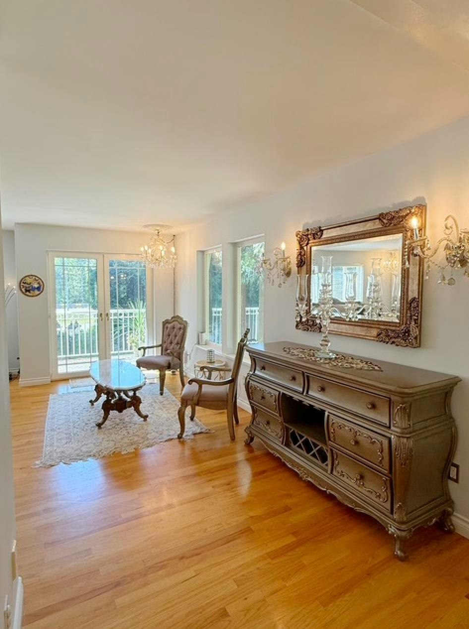 4501A Woodgreen Drive, West Vancouver, BC, V7S 2T8 - 2