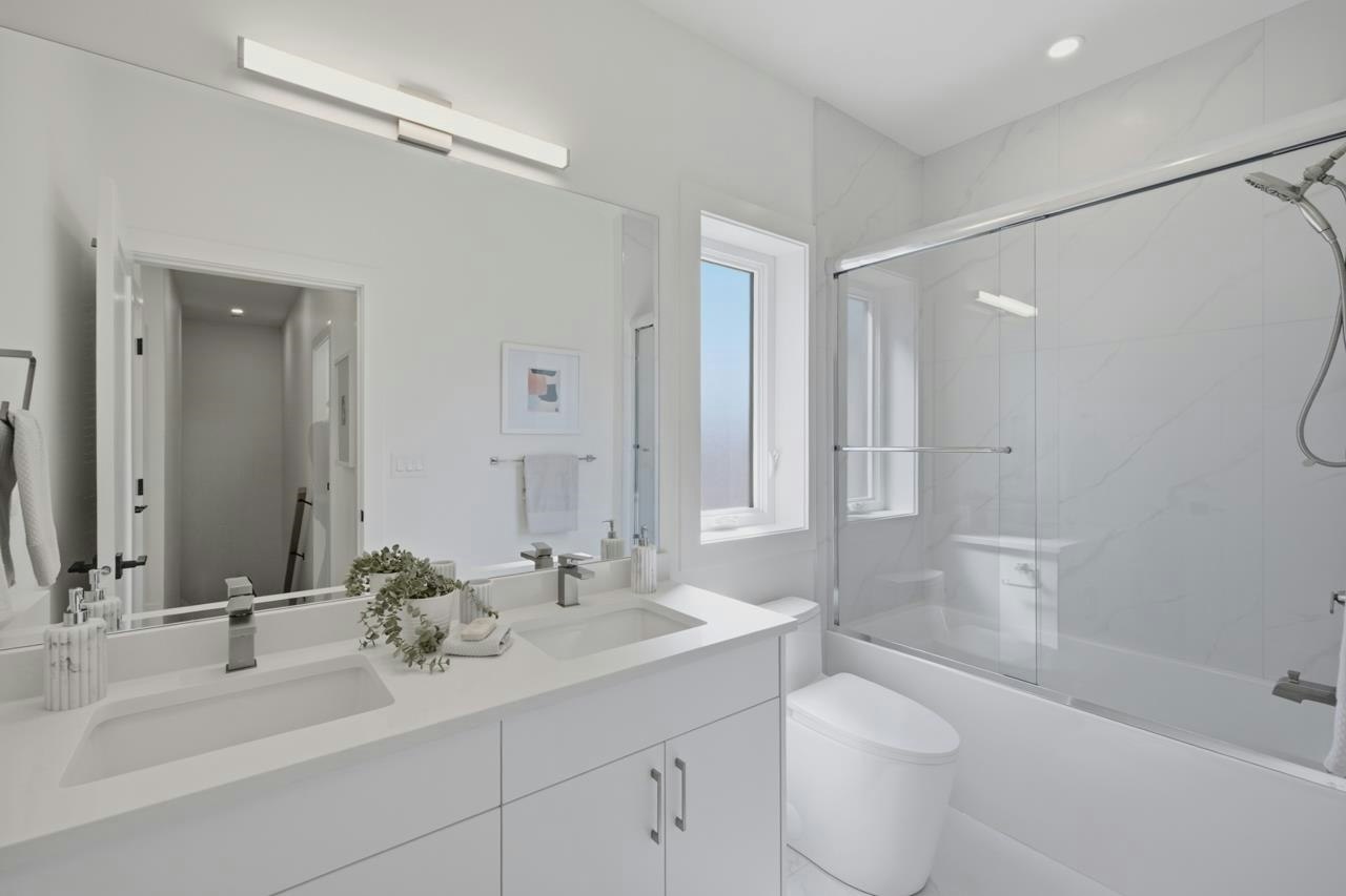 3016 E 19th Avenue, Vancouver, BC, V5M 2S9 - 24