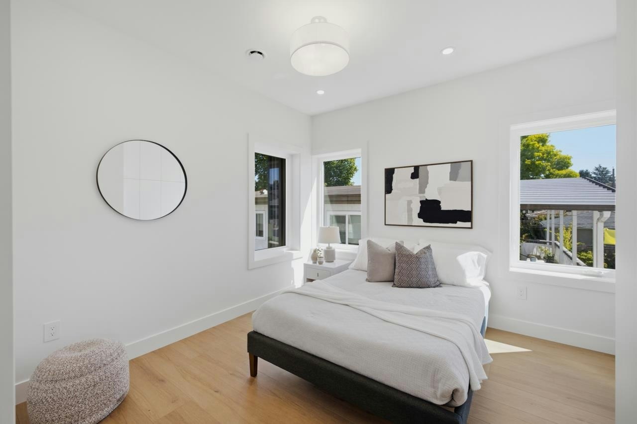 3016 E 19th Avenue, Vancouver, BC, V5M 2S9 - 22