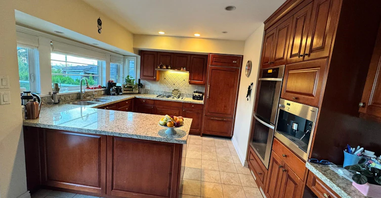1086 Mathers Avenue, West Vancouver, BC, V7T 2G2 - 8