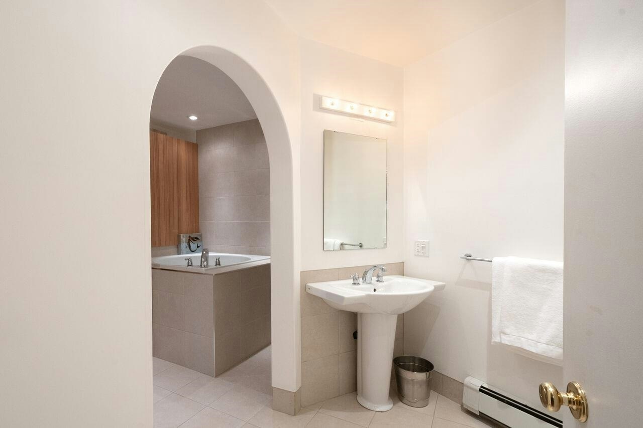 25 Tidewater Way, West Vancouver, BC, V0N 2E0 - 19