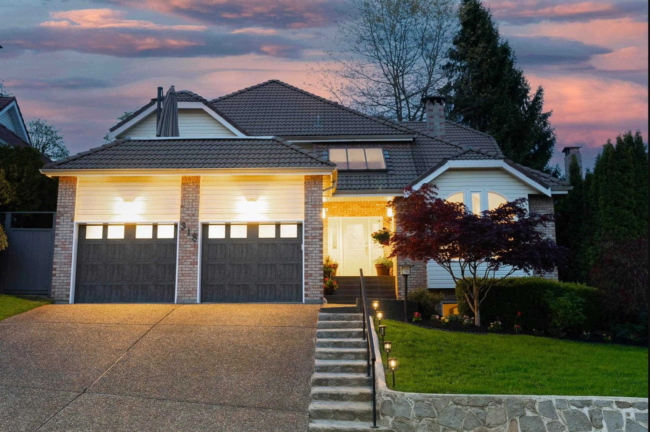318 Roche Point Drive, North Vancouver, BC, V7G 2M2
