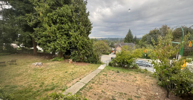 Upper-6717 Broadway, Burnaby, BC, V5B 2Y7 - 9
