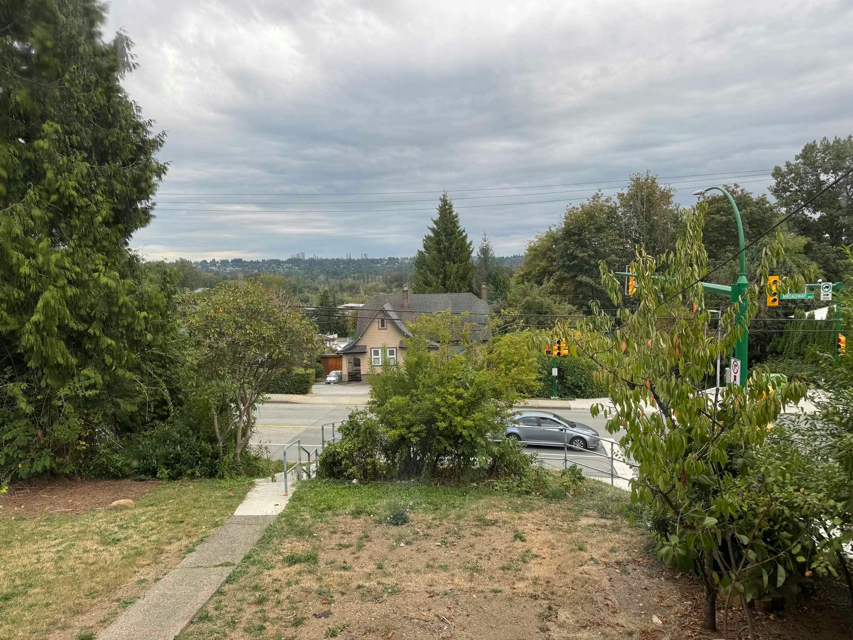 Upper-6717 Broadway, Burnaby, BC, V5B 2Y7 - 8