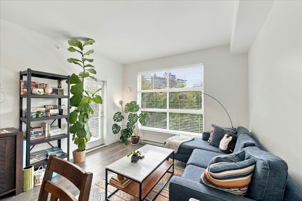 313-14550 Winter Crescent, Surrey, BC, V4P 0G4 - 6