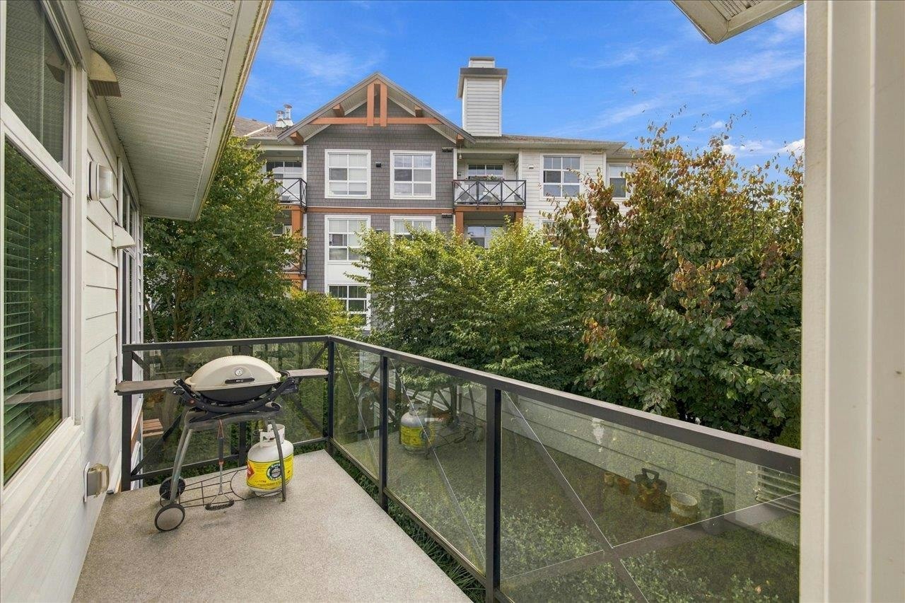313-14550 Winter Crescent, Surrey, BC, V4P 0G4 - 24