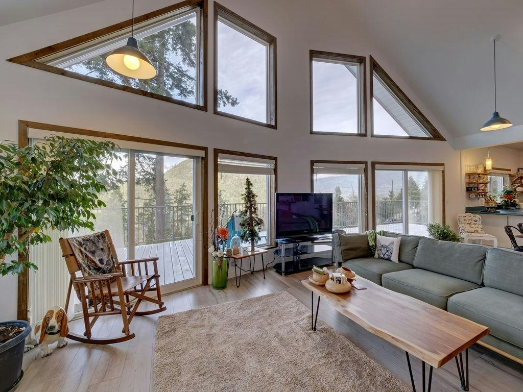 5280 Cecil Hill Road, Pender Harbour Egmont, BC, V0N 2H1 - 13
