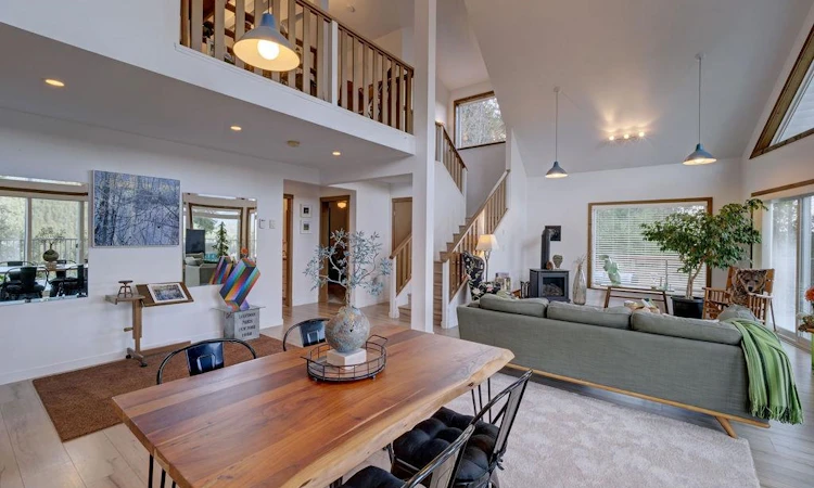 5280 Cecil Hill Road