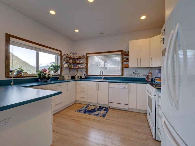 5280 Cecil Hill Road, Pender Harbour Egmont, BC, V0N 2H1 - 7
