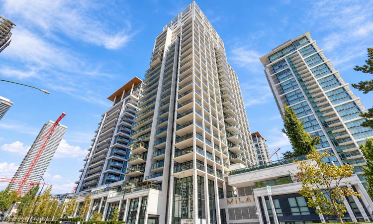 703-2378 Alpha Avenue