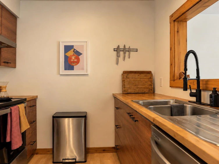 30-622 Farnham Road, Gibsons, BC, V0N 1V8