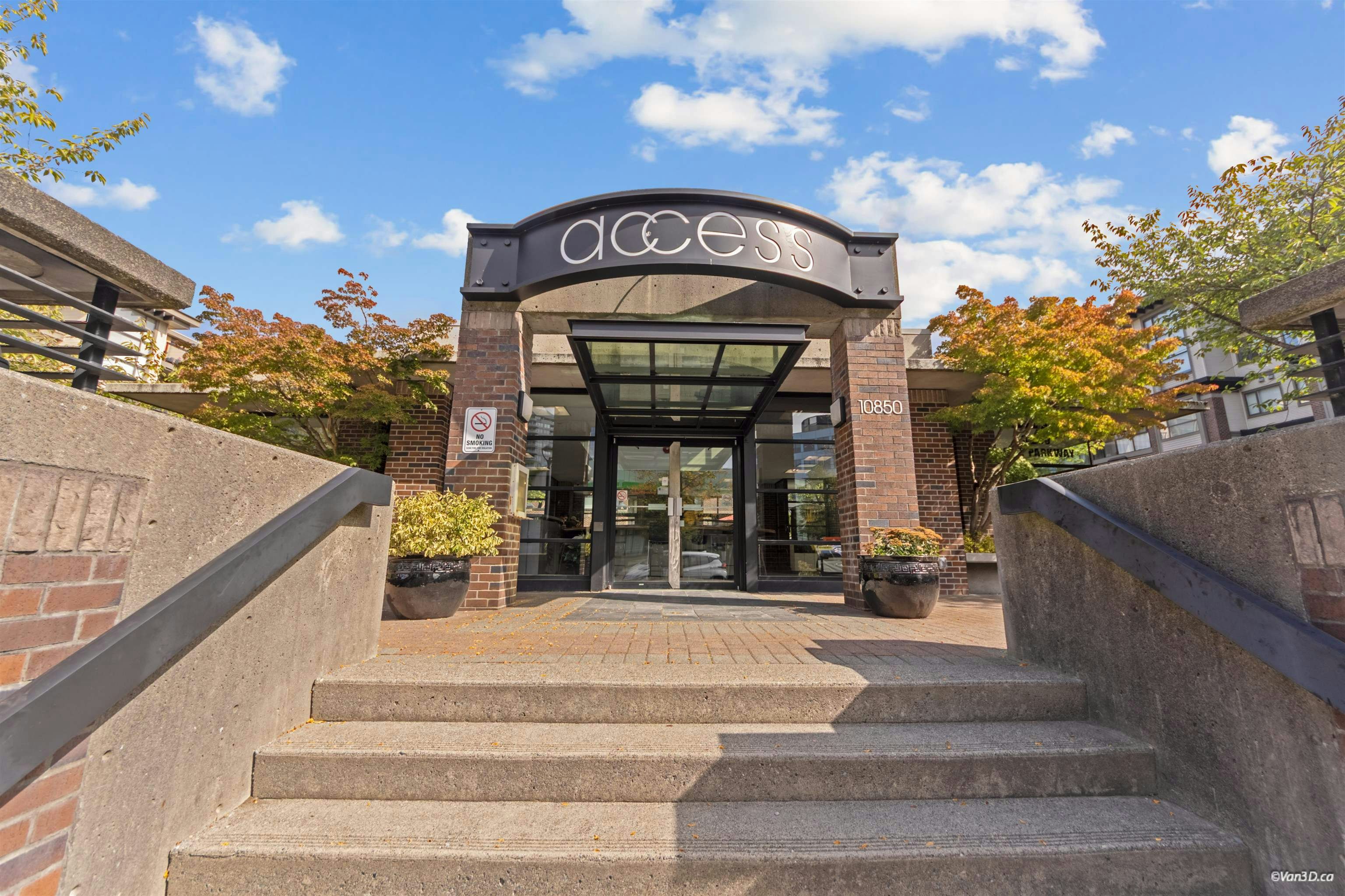 329-10838 City Parkway - 2