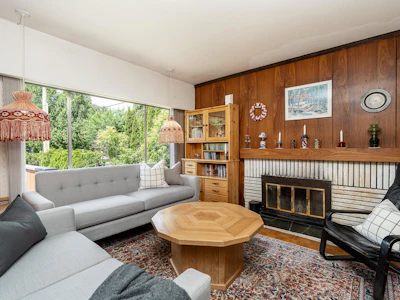 3554 Hastings Street - 5