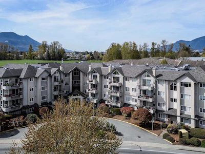 304-45520 Knight Road - 3
