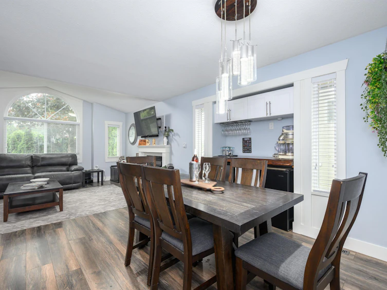 7855 Cedar Street, Mission, BC, V2V 3M8 - 7
