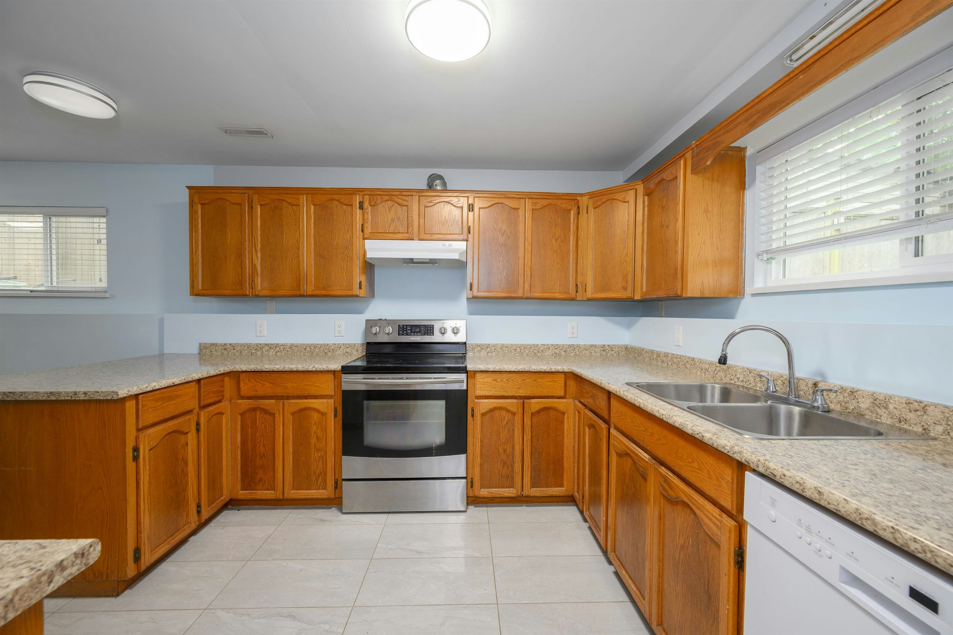 7855 Cedar Street, Mission, BC, V2V 3M8 - 24