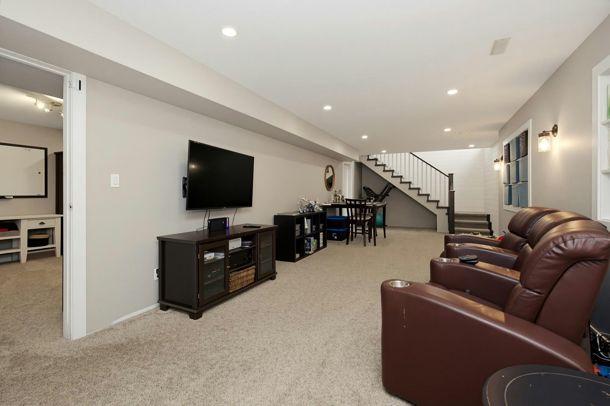 8792 Goundrey Street, Mission, BC, V2V 6Y5 - 28