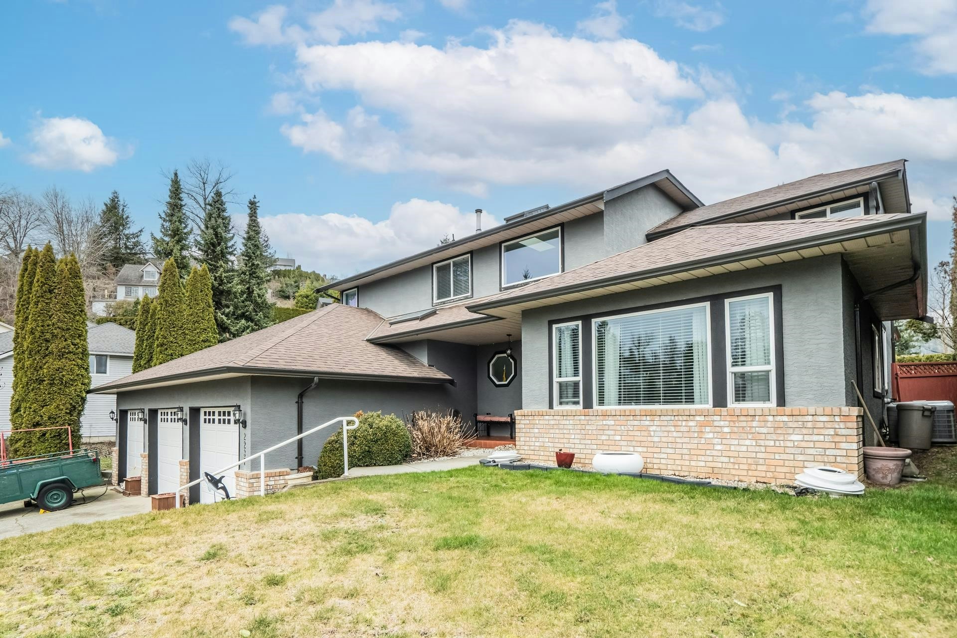 2237 Mountain Drive, Abbotsford, BC, V3G 1E3 - 8