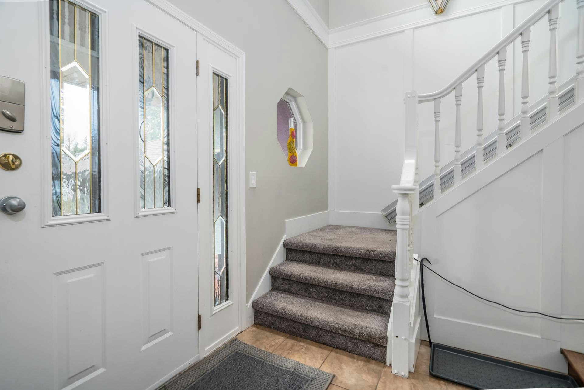 2237 Mountain Drive, Abbotsford, BC, V3G 1E3 - 21