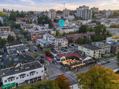 2240 York Avenue - 3