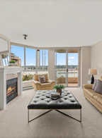 1505 1235 Quayside Drive