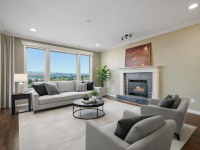 3-1615 Shaughnessy Street - 3