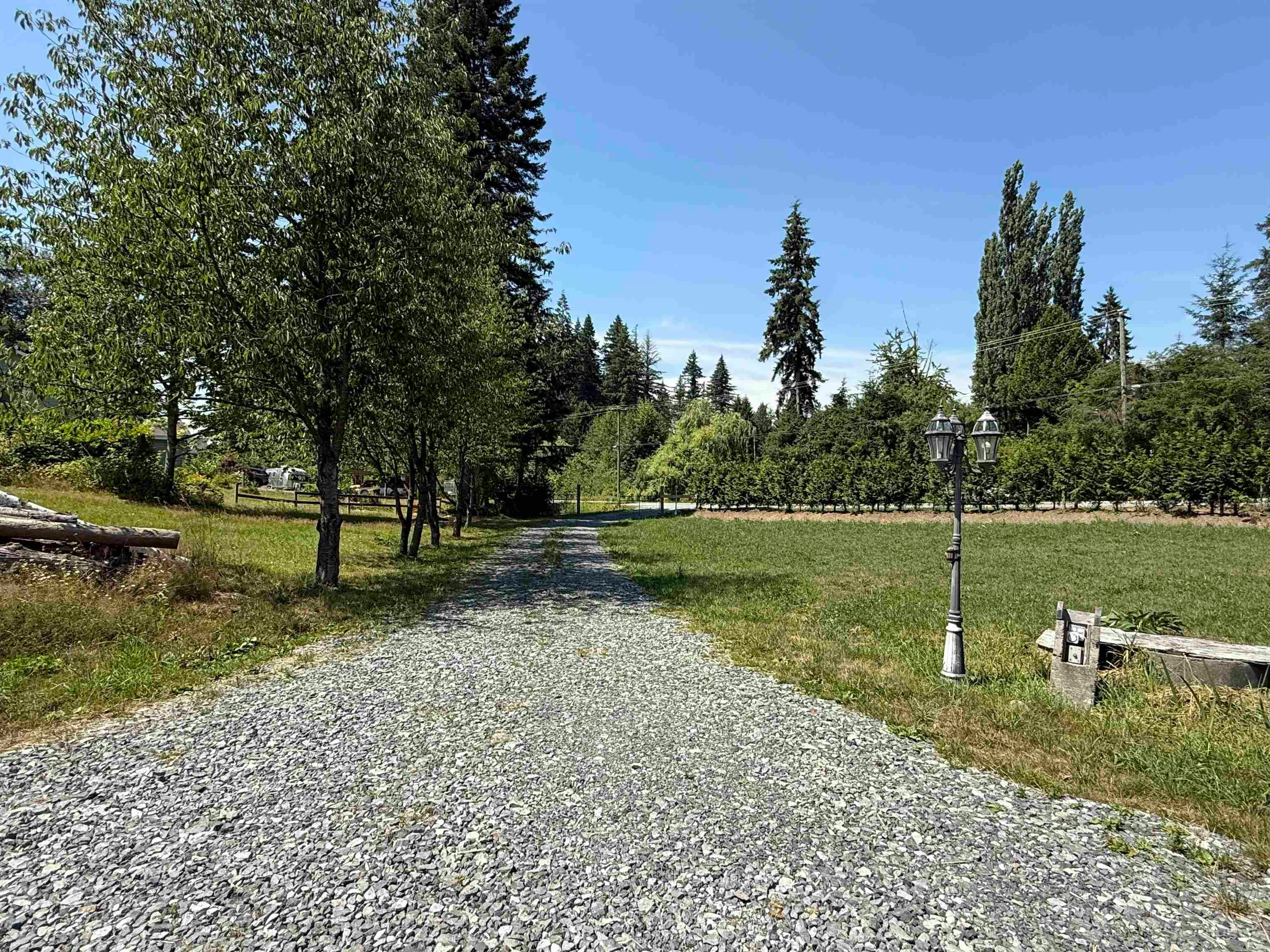 22134 96 Avenue, Langley, BC, V1M 3T8 - 2