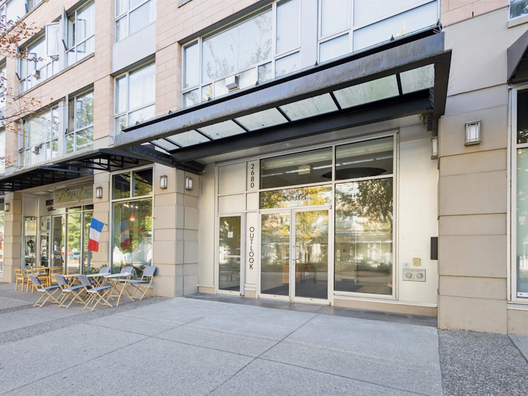 307-2680 Arbutus Street, Vancouver, BC, V6J 5L8 - 32