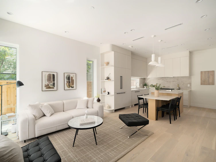 1-4161 Windsor Street, Vancouver, BC, V5V 4P2