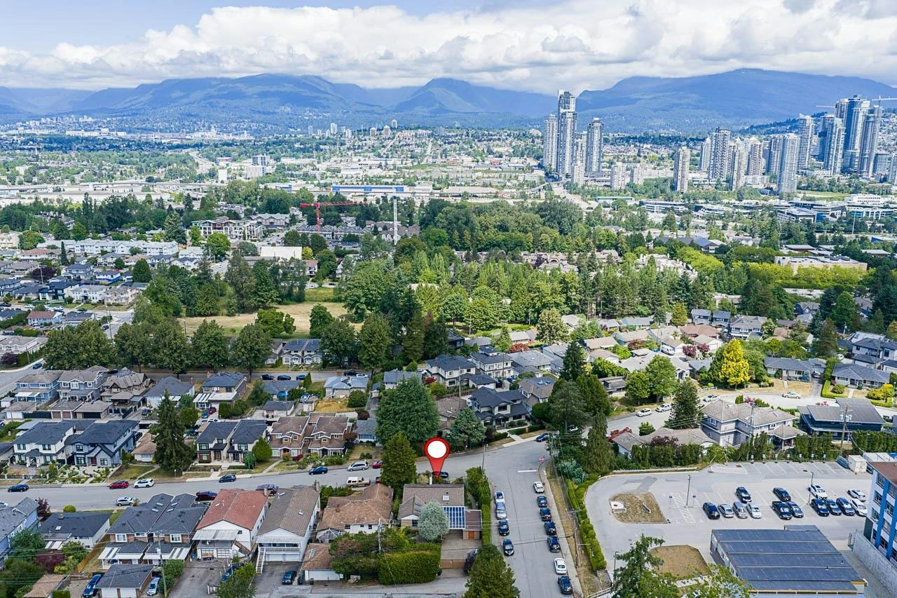 3896 Elmwood Street, Burnaby, BC, V5G 1S1 - 40