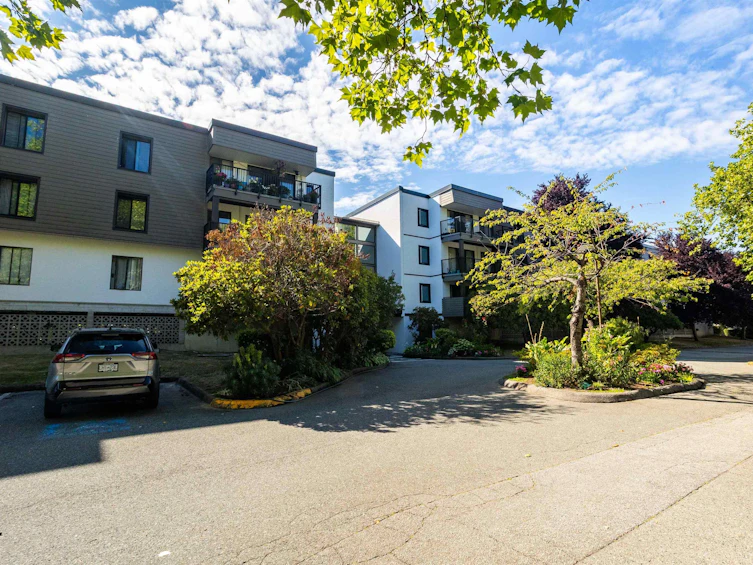 108-8860 No. 1 Road, Richmond, BC, V7C 4C2 - 37