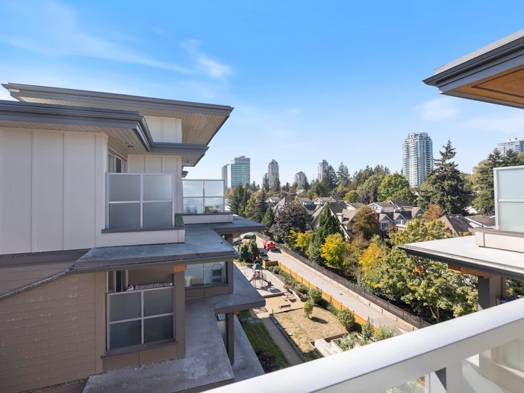 601-7133 14th Avenue, Burnaby, BC, V3N 0H5 - 29