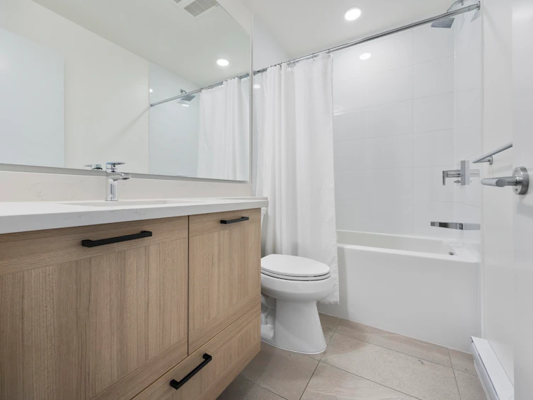 601-7133 14th Avenue, Burnaby, BC, V3N 0H5 - 24