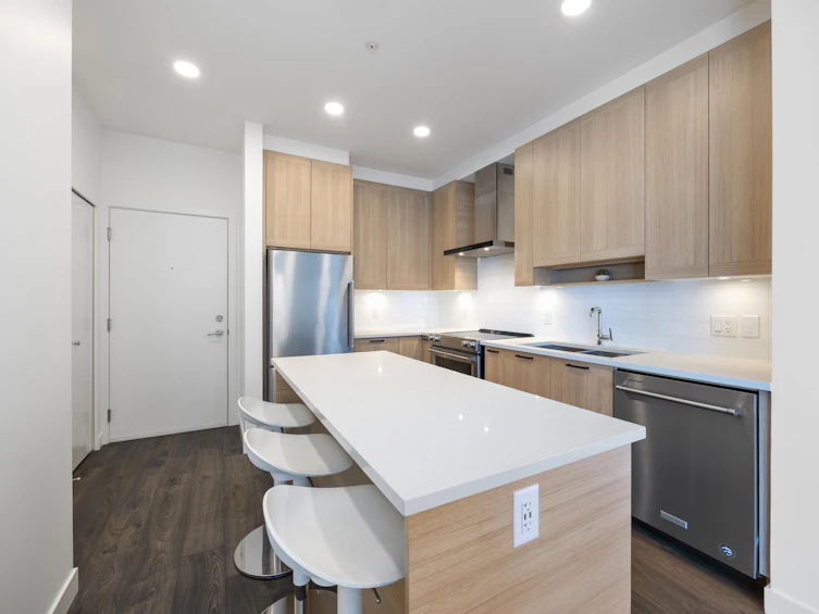 601-7133 14th Avenue, Burnaby, BC, V3N 0H5 - 8